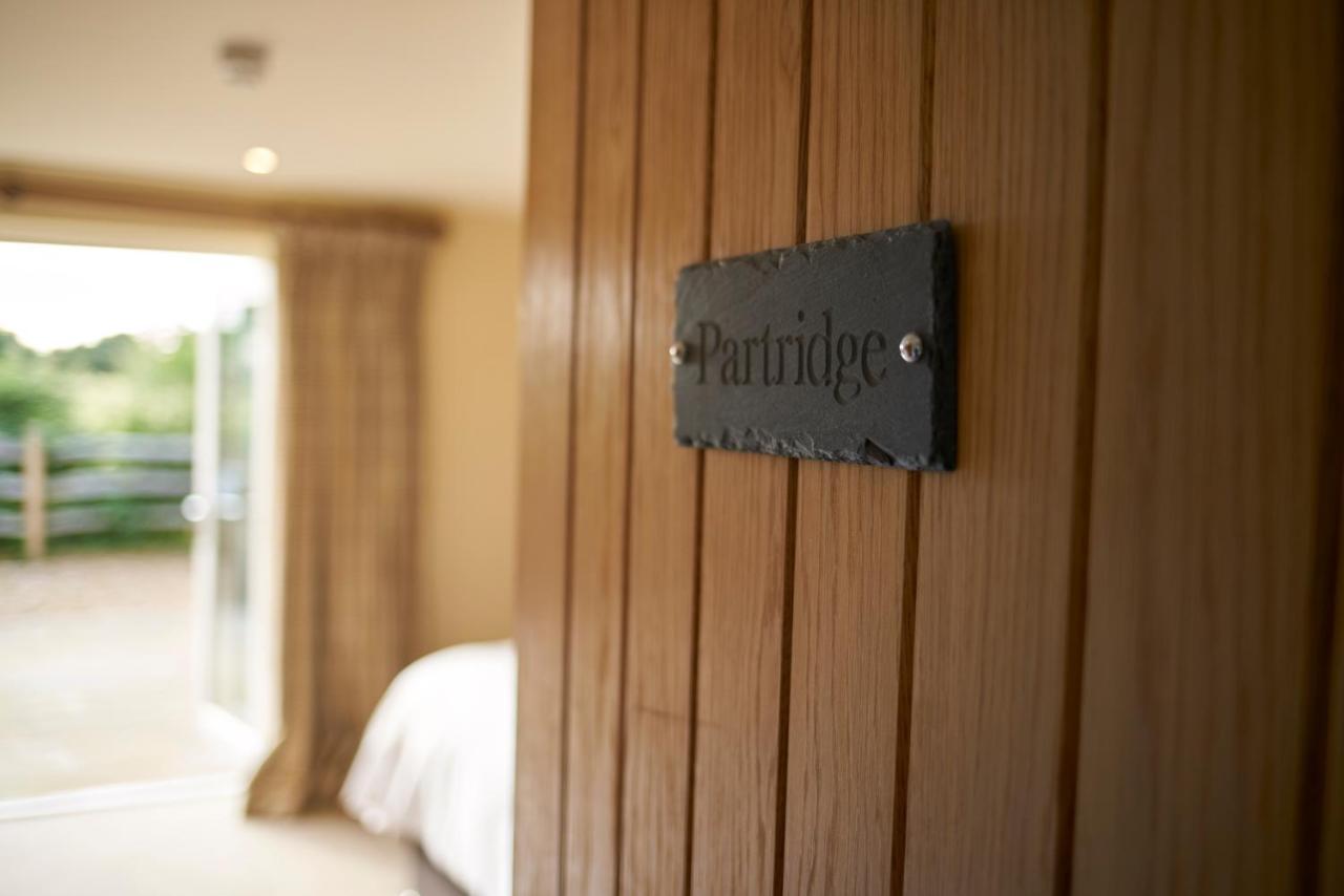 The Three Chimneys Country Pub Hotel Biddenden Екстериор снимка